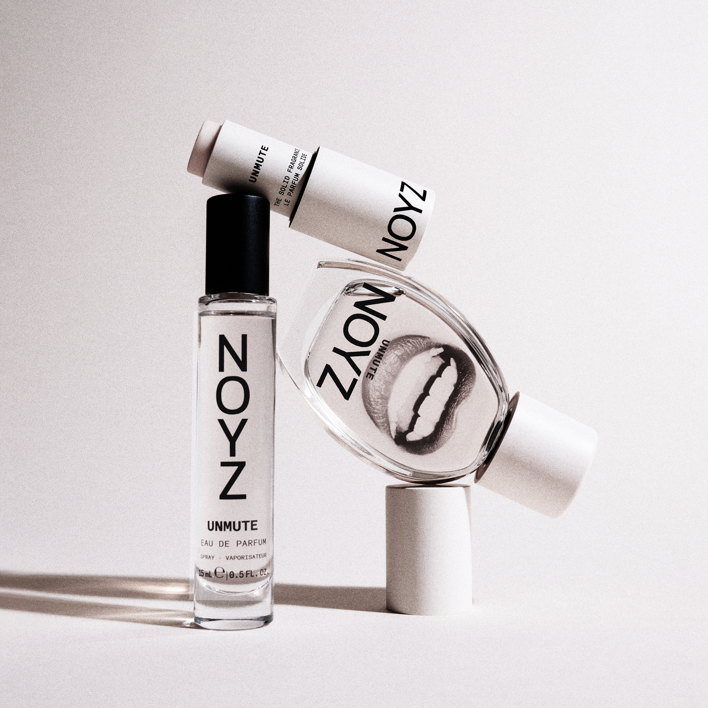 THE SOLID FRAGRANCE UNMUTE