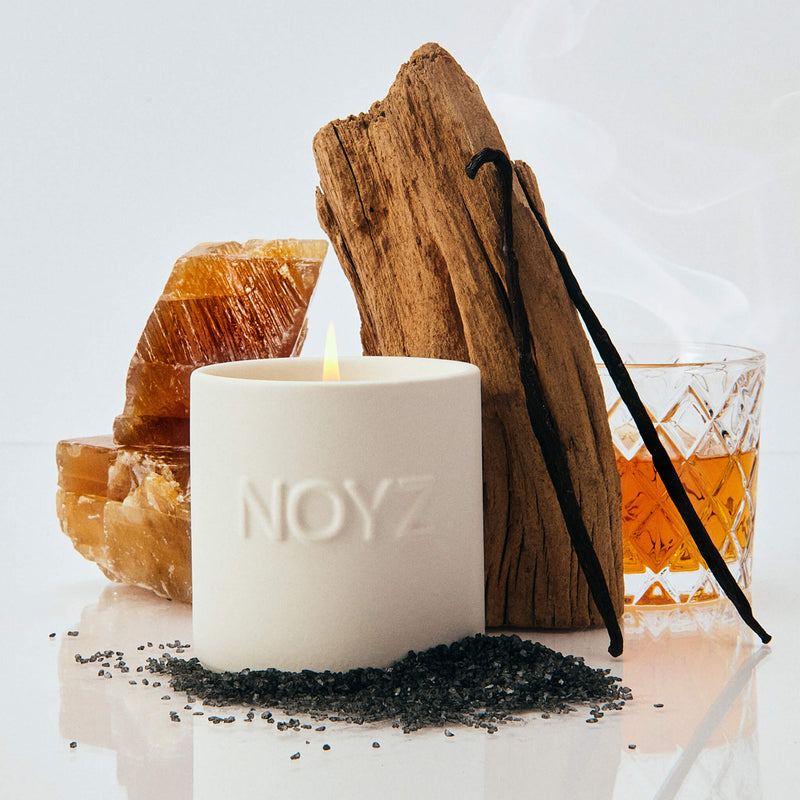LOOSE ENDS CANDLE