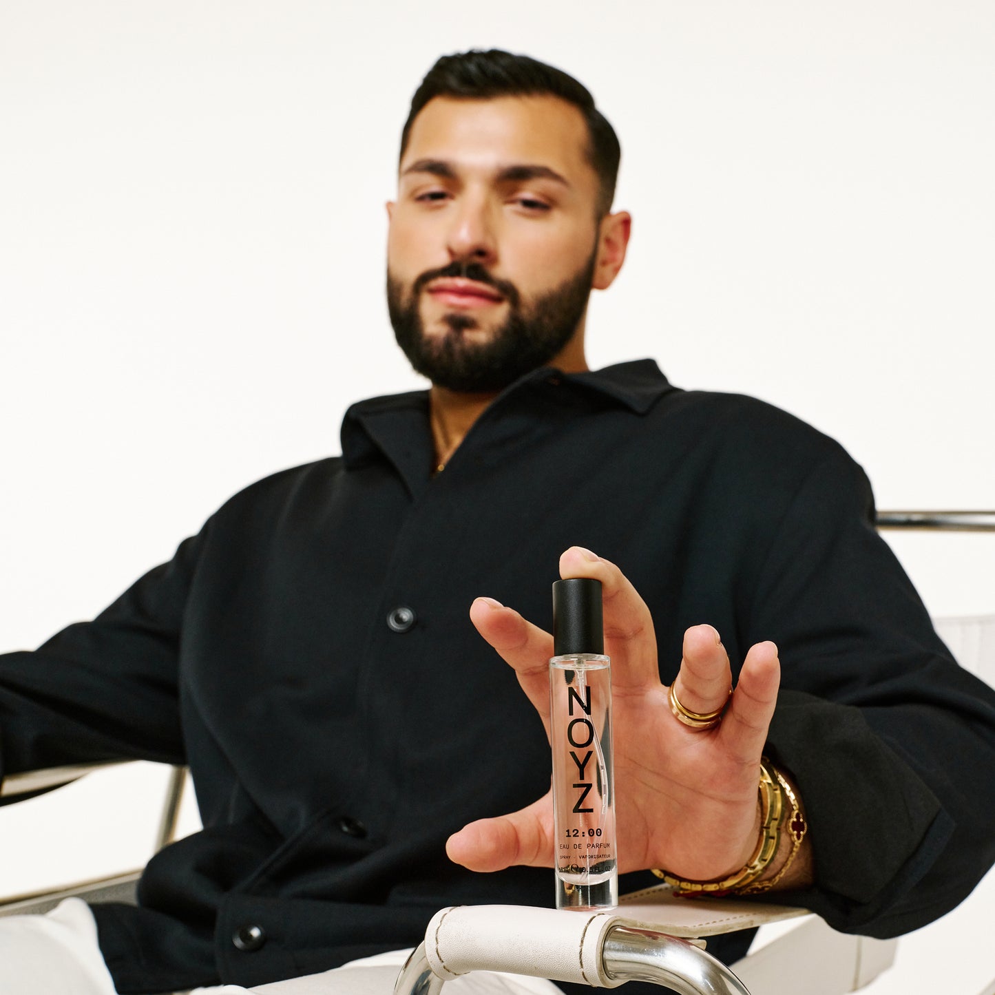 HOLIDAY SLEIGHS BY PAUL REACTS